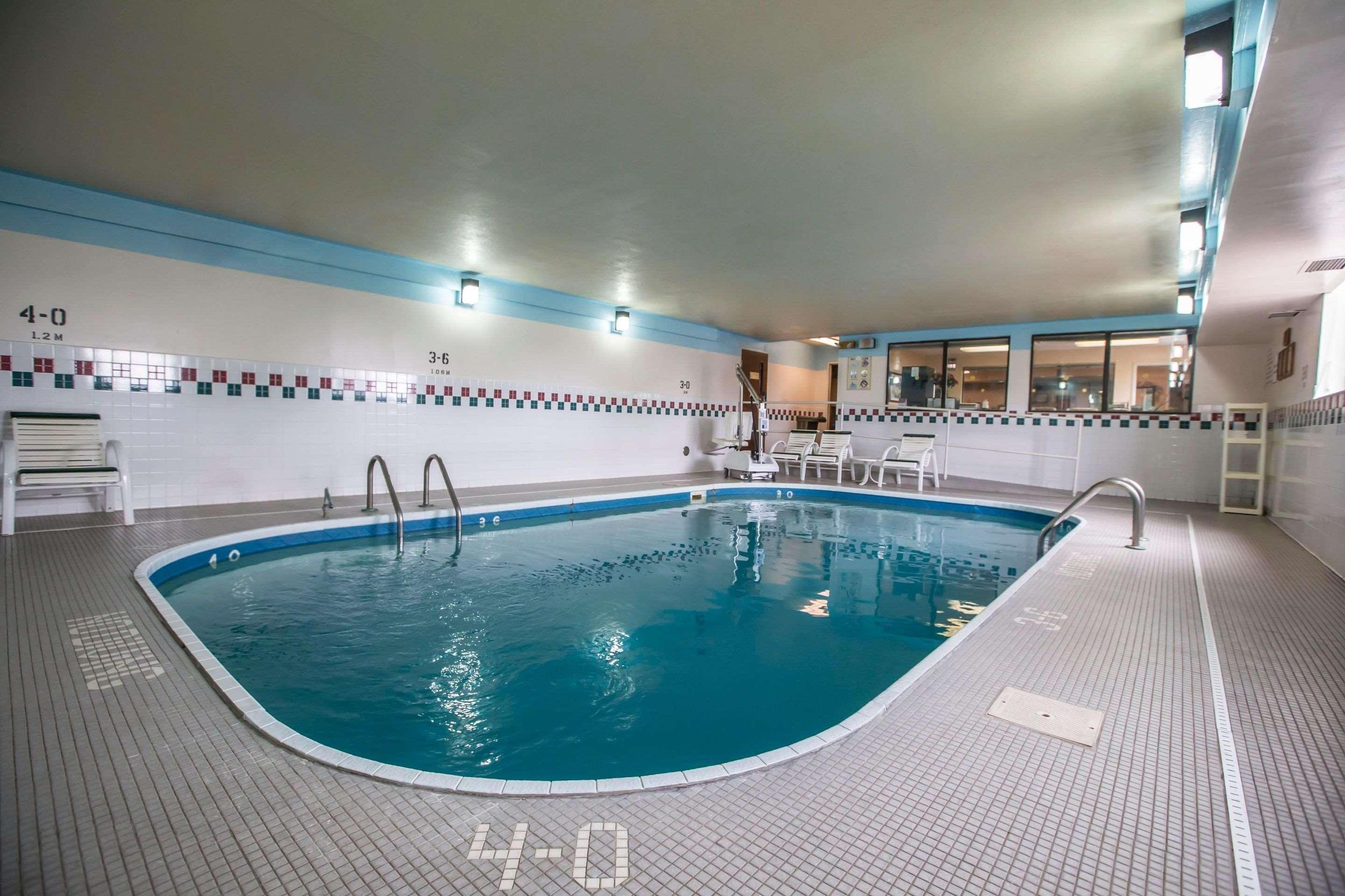 Econo Lodge Princeton Экстерьер фото