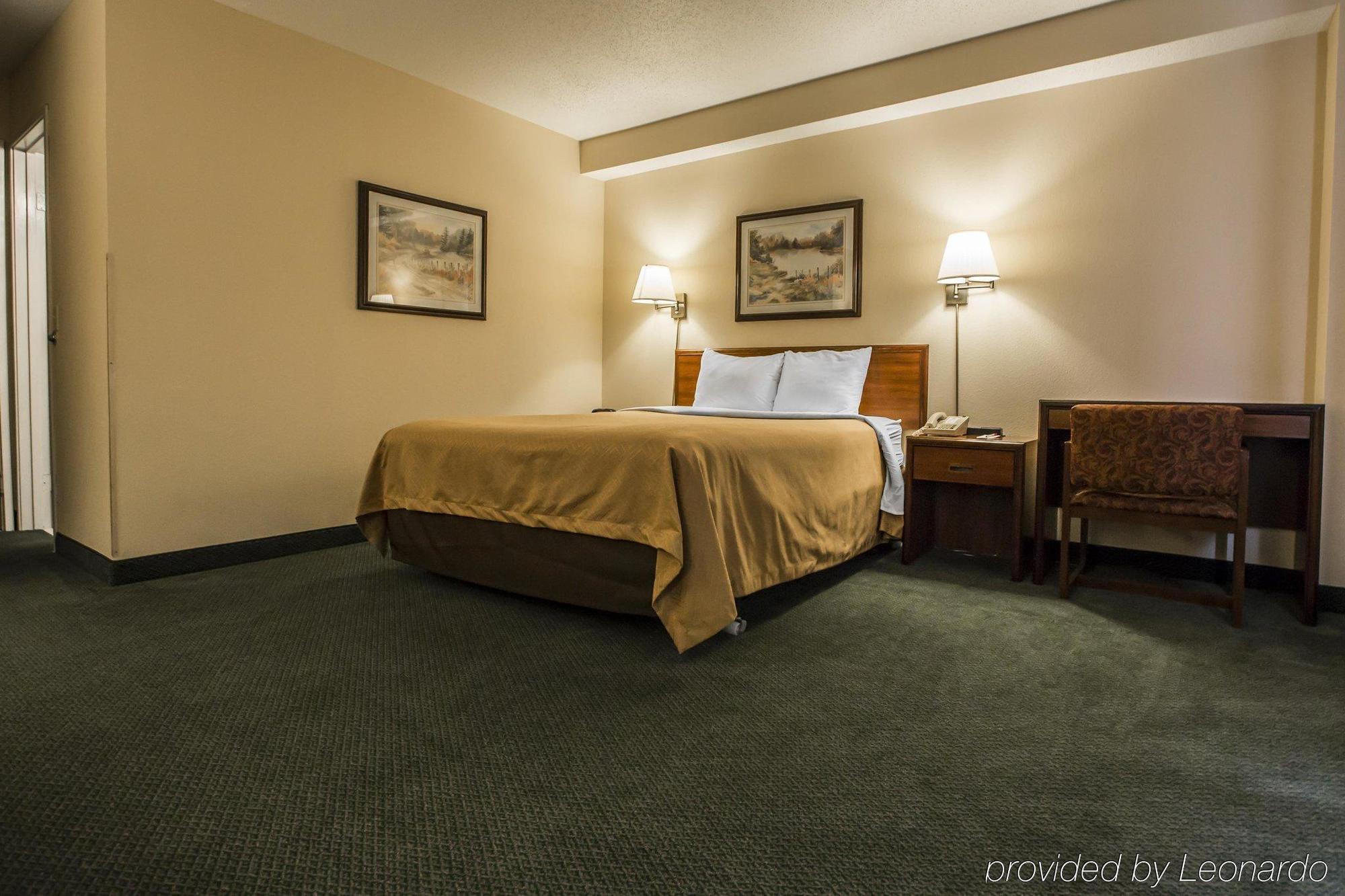 Econo Lodge Princeton Экстерьер фото
